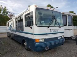 Salvage trucks for sale at Columbia Station, OH auction: 1995 West 1995 Spartan Motors Motorhome