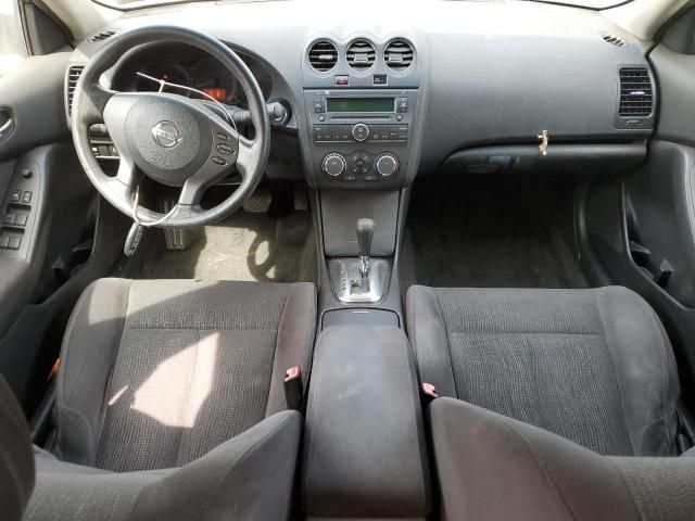 2011 Nissan Altima Base