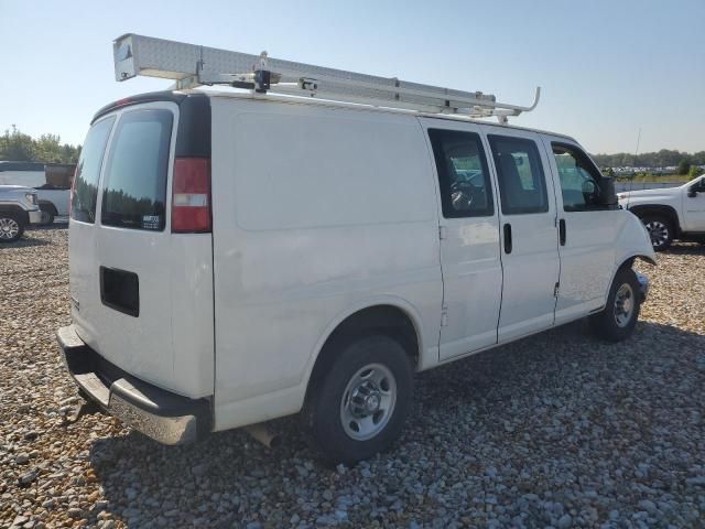 2016 Chevrolet Express G2500