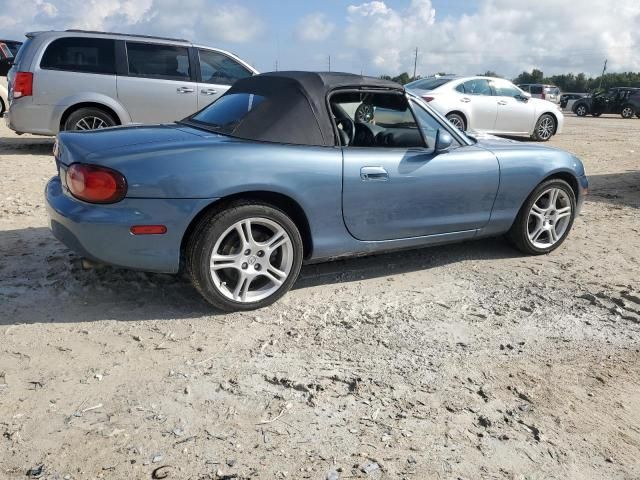 2005 Mazda MX-5 Miata Base