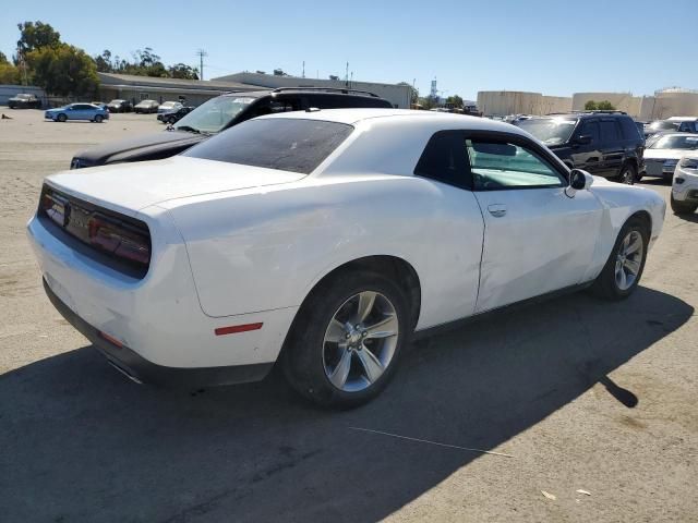 2016 Dodge Challenger SXT