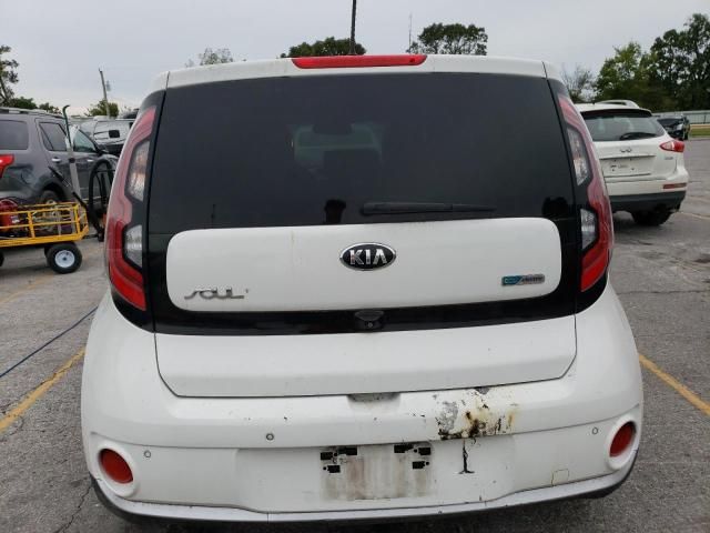 2015 KIA Soul EV