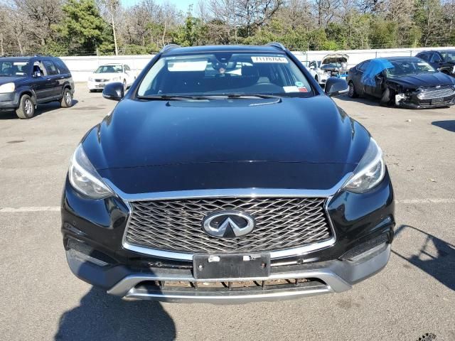 2017 Infiniti QX30 Base