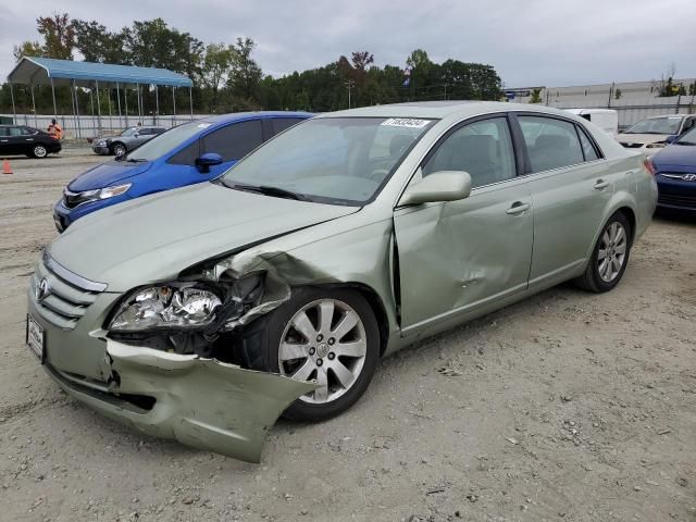 2007 Toyota Avalon XL