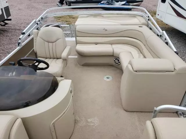 2011 Bennington Marine Pontoon