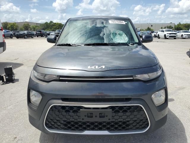 2022 KIA Soul LX