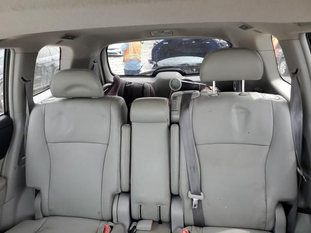 2012 Toyota Highlander Base