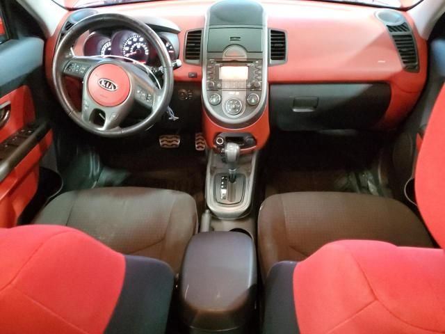 2010 KIA Soul +