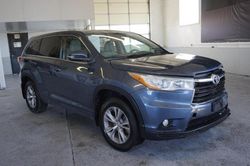 Buy Salvage Cars For Sale now at auction: 2014 Toyota Highlander LE