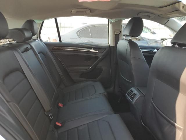 2015 Volkswagen Golf TDI