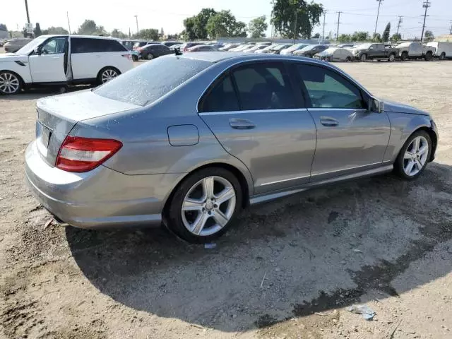 2011 Mercedes-Benz C300