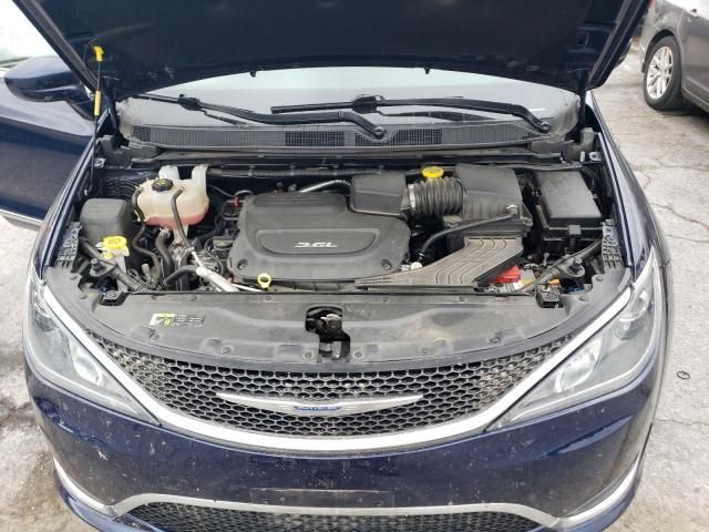 2017 Chrysler Pacifica Touring L Plus