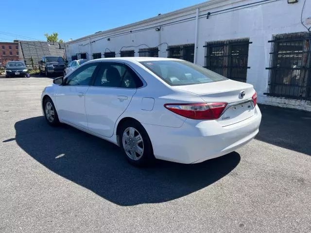 2015 Toyota Camry Hybrid