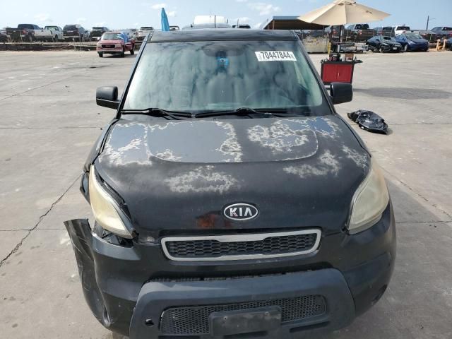 2011 KIA Soul +