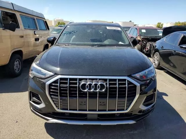 2021 Audi Q3 Premium 40