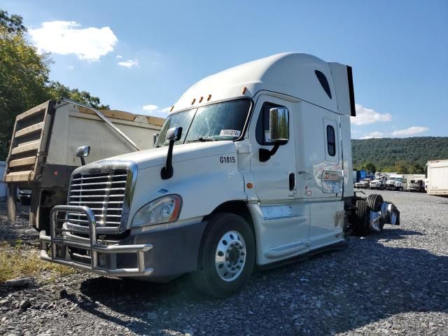 2018 Freightliner Cascadia 125