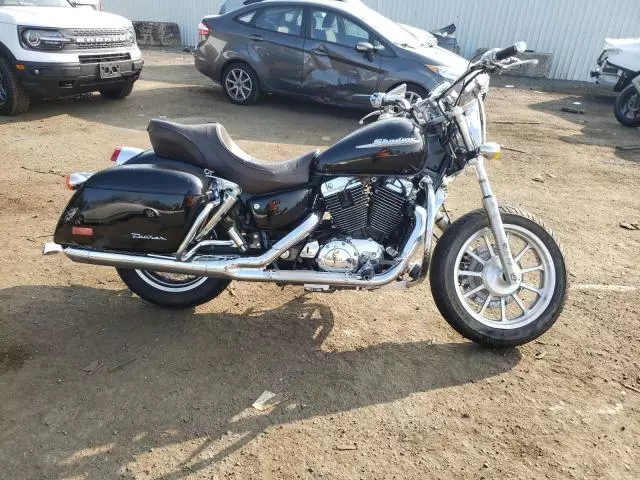 1998 Honda VT1100 CT