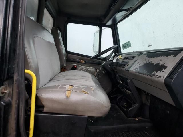 2003 Freightliner Medium Conventional FL60