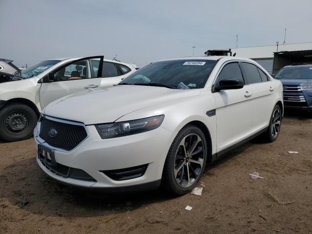 2016 Ford Taurus SHO