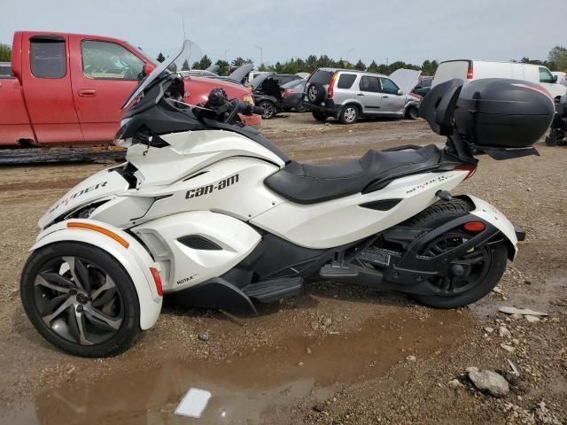 2014 Can-Am Spyder Roadster ST