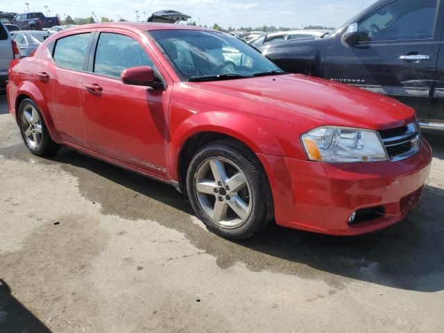 2011 Dodge Avenger LUX