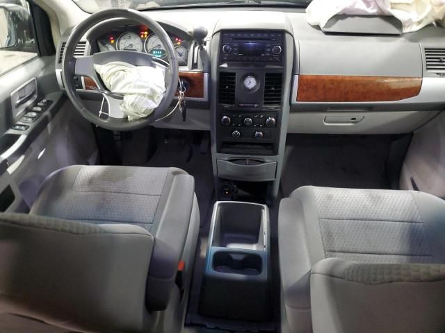 2008 Chrysler Town & Country Touring