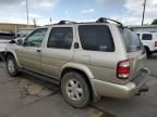 2001 Nissan Pathfinder LE