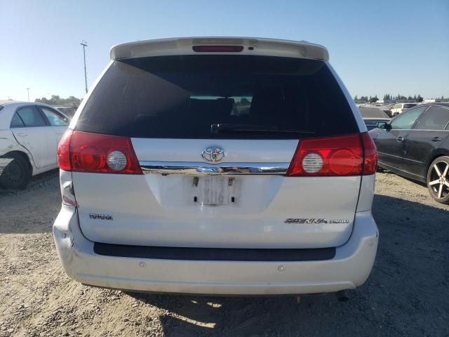 2008 Toyota Sienna XLE