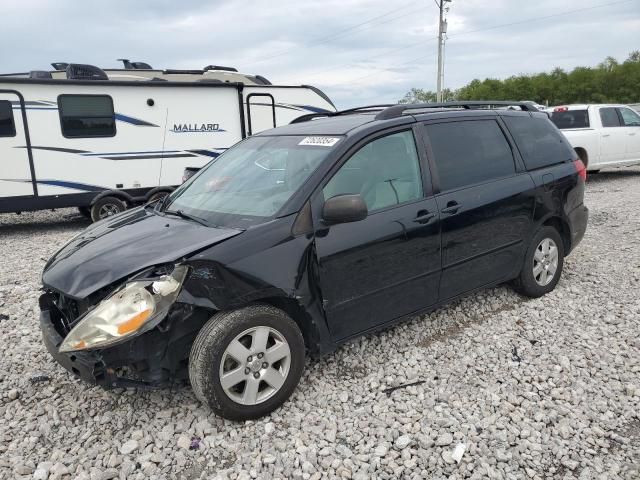 2009 Toyota Sienna CE