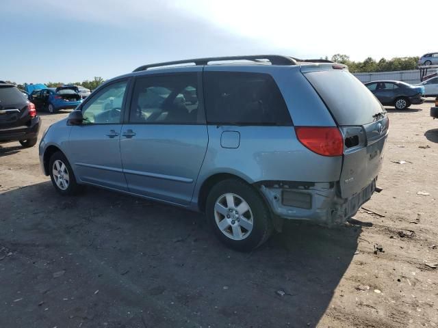 2006 Toyota Sienna CE