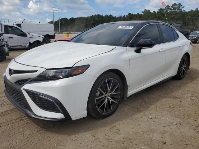 2024 Toyota Camry SE Night Shade