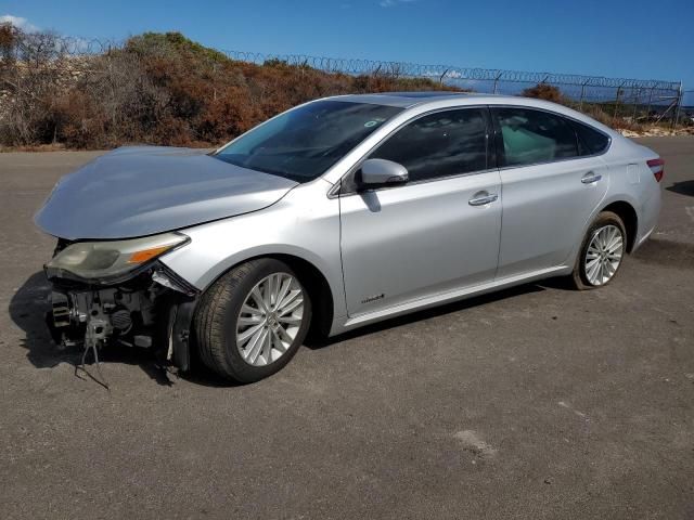 2014 Toyota Avalon Hybrid