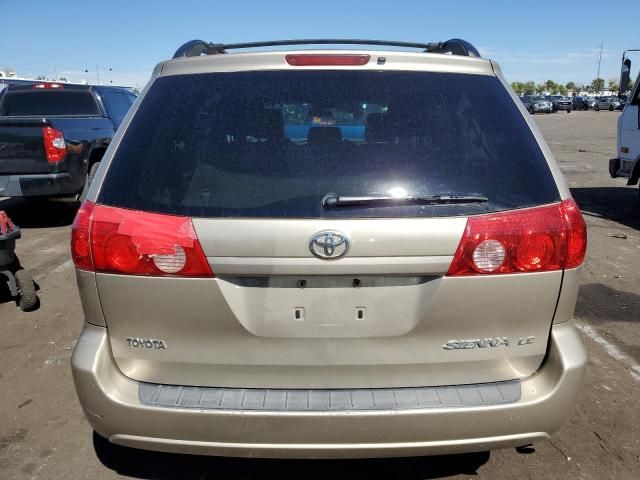 2009 Toyota Sienna CE