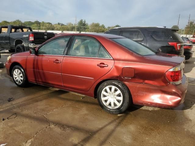 2005 Toyota Camry LE