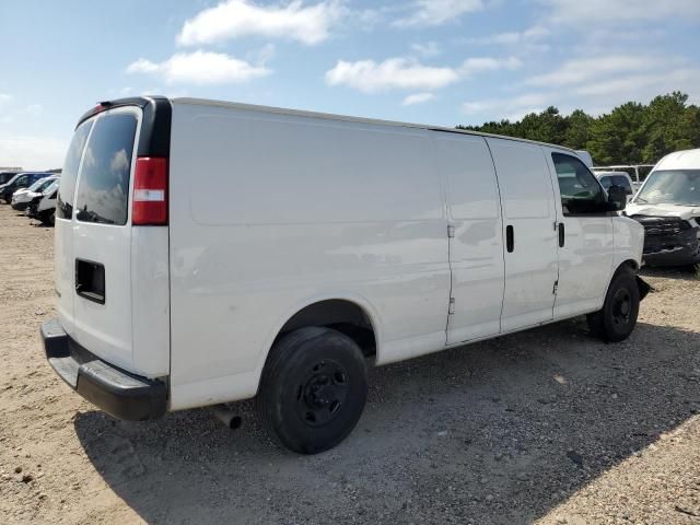 2020 Chevrolet Express G2500