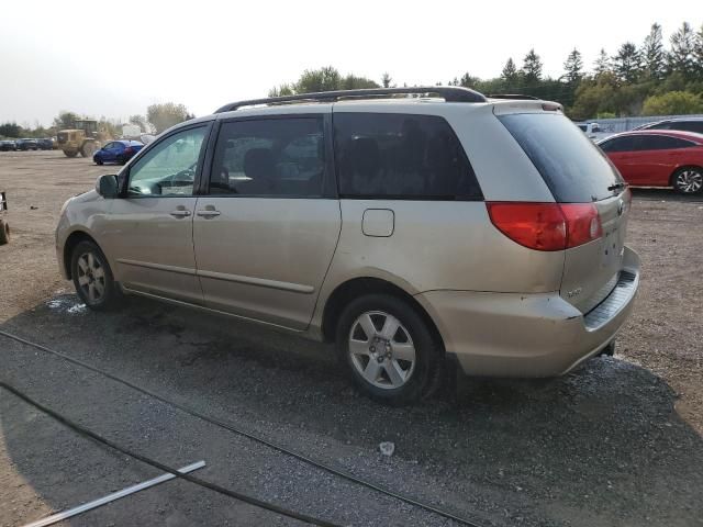 2009 Toyota Sienna CE