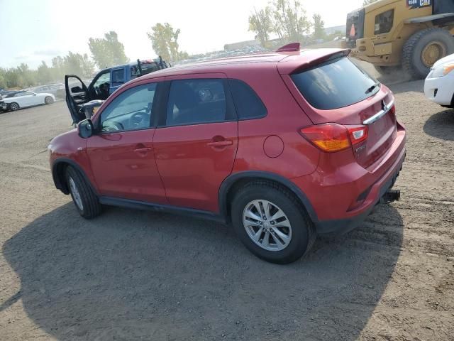 2019 Mitsubishi RVR SE