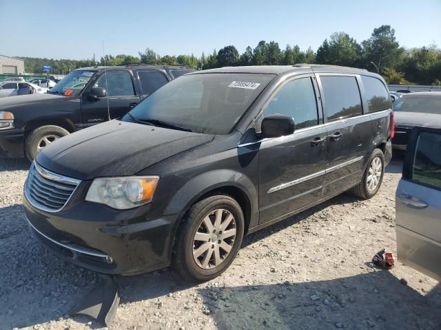 2014 Chrysler Town & Country Touring