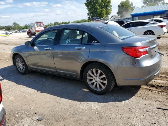 2013 Chrysler 200 Limited