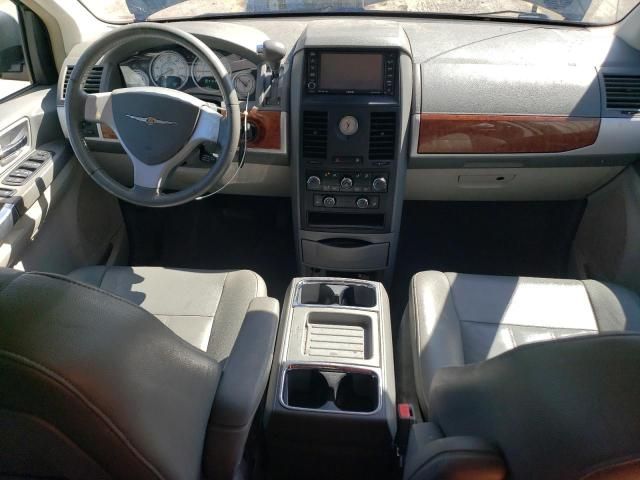 2008 Chrysler Town & Country Touring