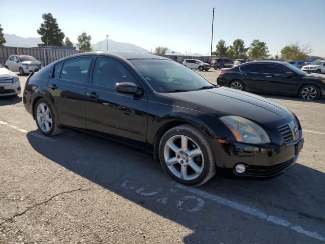 2004 Nissan Maxima SE