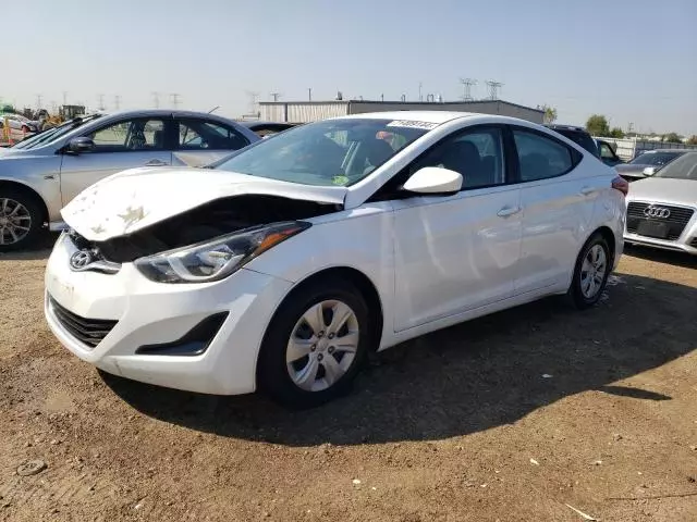 2016 Hyundai Elantra SE