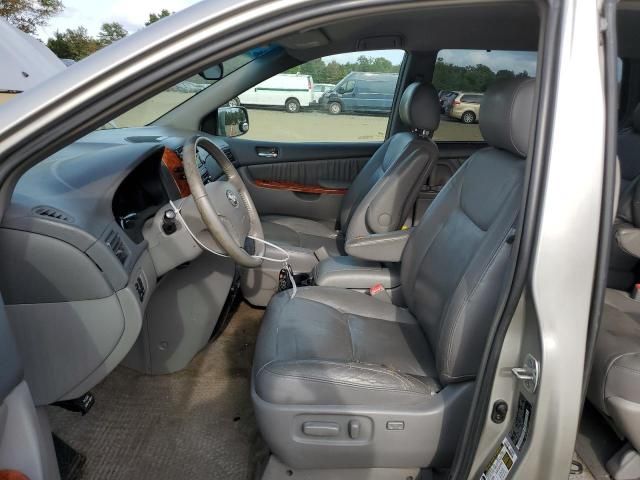 2007 Toyota Sienna XLE