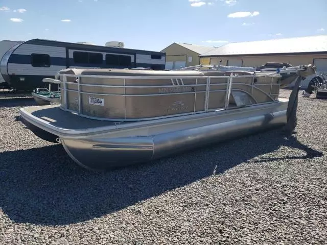 2021 Bennche Pontoon