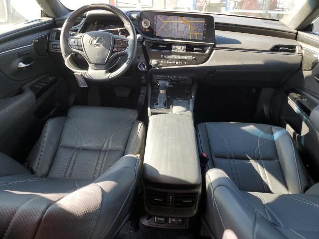 2022 Lexus ES 300H Base