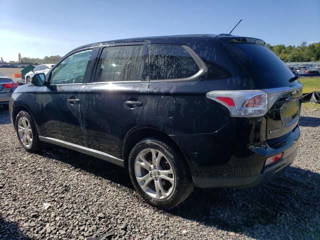 2014 Mitsubishi Outlander SE