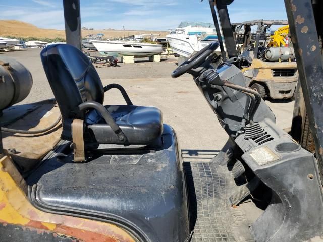 2006 Caterpillar Forklift