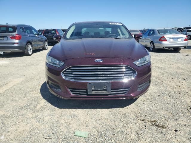 2013 Ford Fusion SE