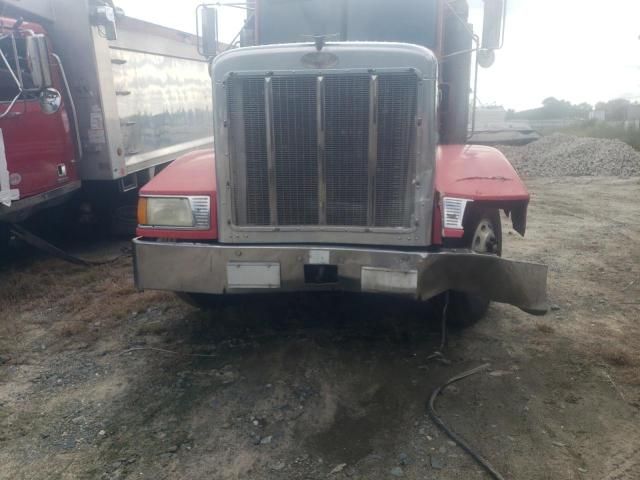 1996 Peterbilt 377