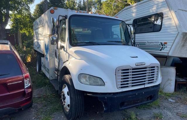 2005 Freightliner M2 106 Medium Duty